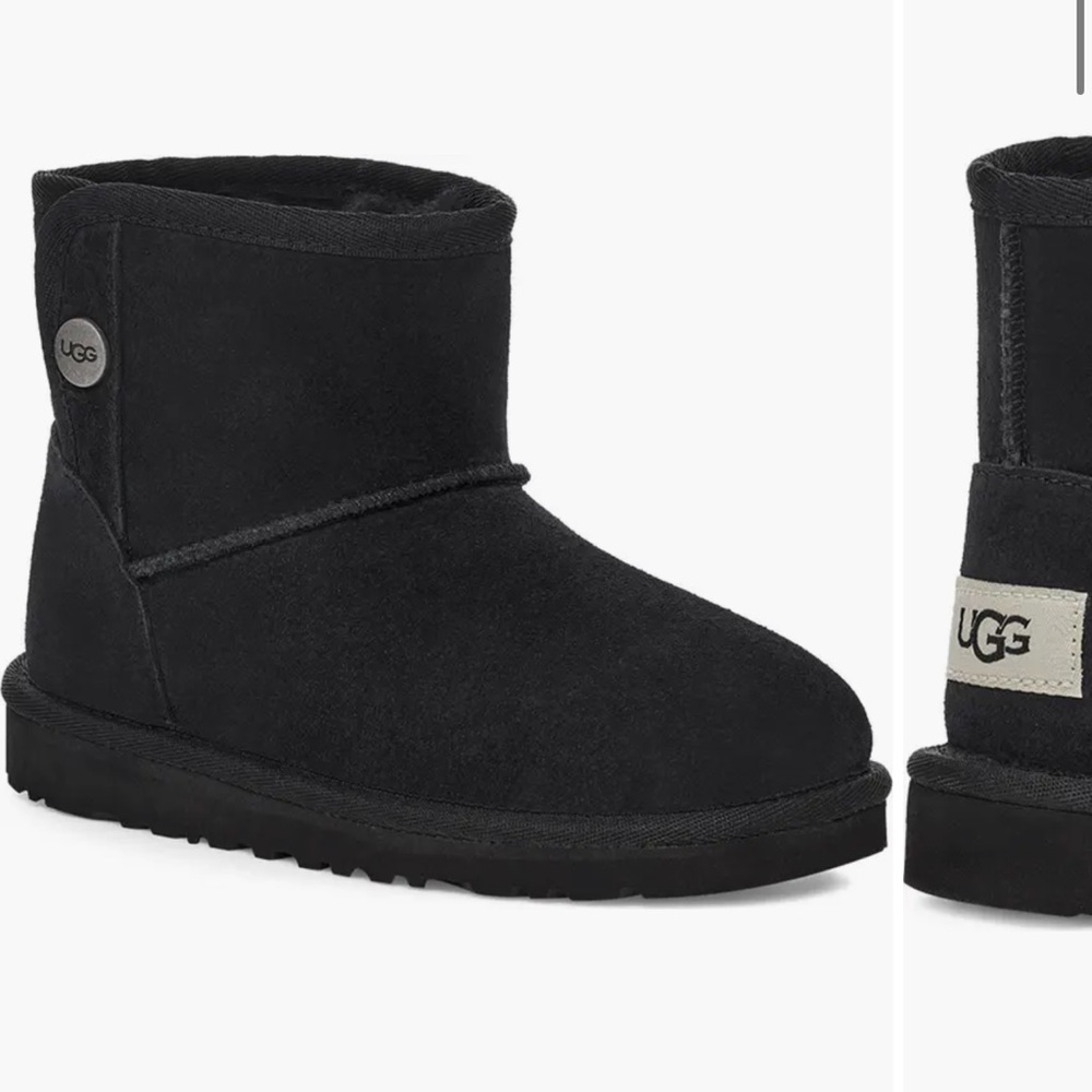 BRAND NEW BLACK MINI TODDLER UGGS SIZE 9C COMES WITH BOX